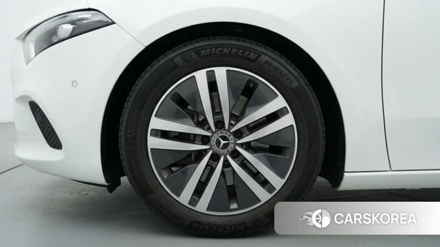 Mercedes-Benz A-Class W177 2021 Белый из Кореи, фото 6