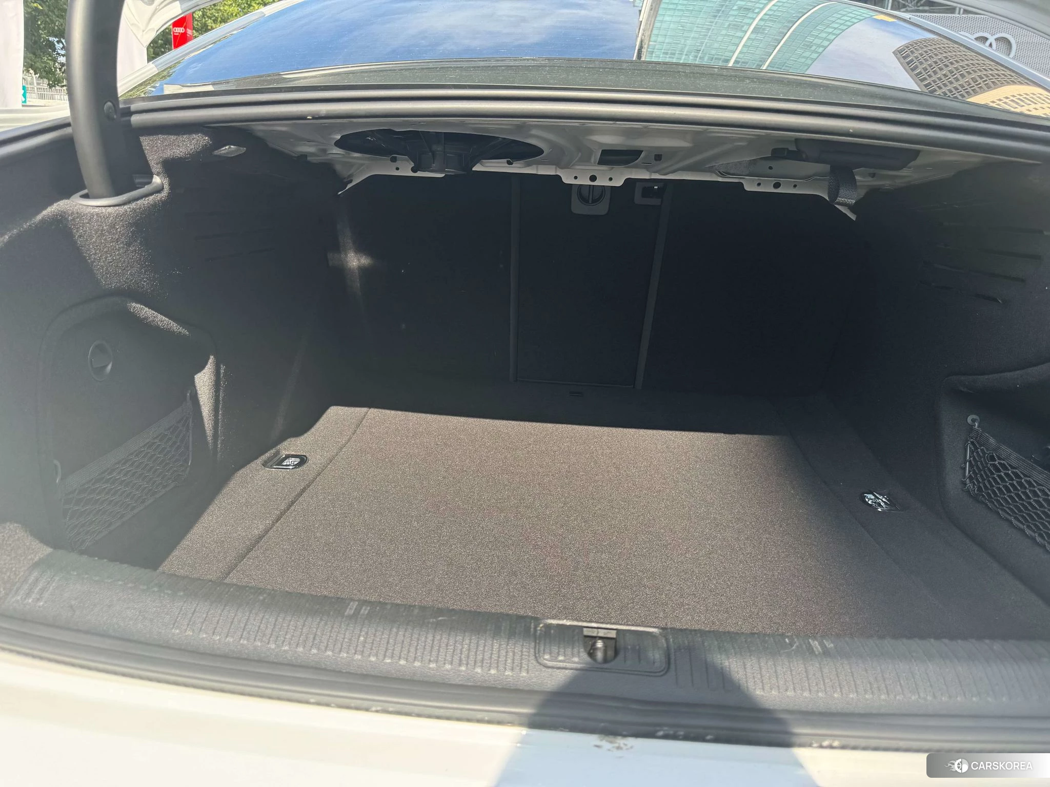 Audi A4L id 4455058 из Китая 13