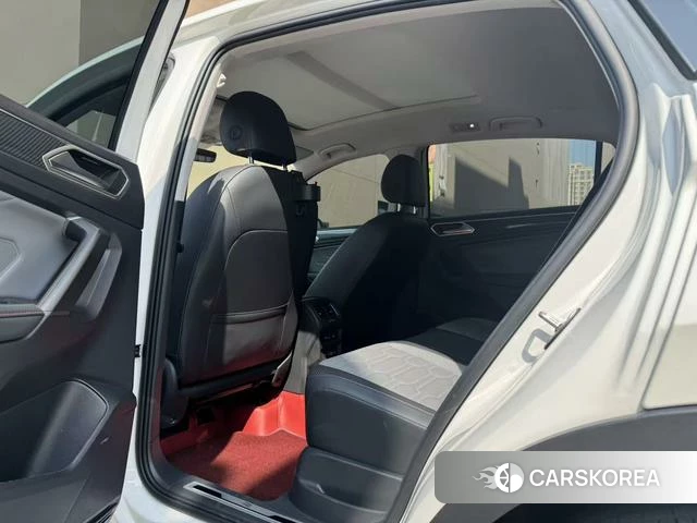 Volkswagen Tiguan X 2023 Белый из Китая, фото 5