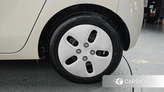 Kia The New Kia Ray id 3870716 из Кореи 15