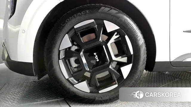 Kia The New Carnival 4th Generation id 3696216 из Кореи 15