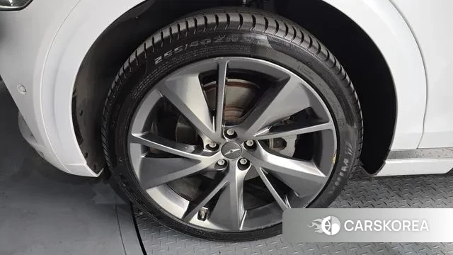 Genesis GV70 id 3702152 из Кореи 15