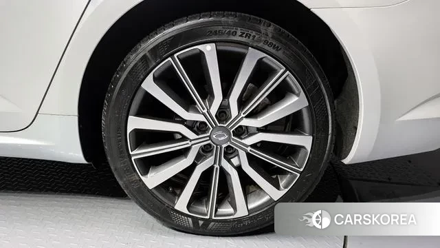 Renault Korea (Samsung) The New SM6 id 3354490 из Кореи 15