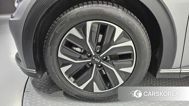 Kia EV6 id 4635487 из Кореи 31