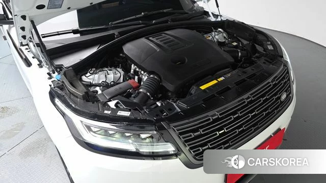 Land Rover Range Rover Velar id 4578530 из Кореи 32
