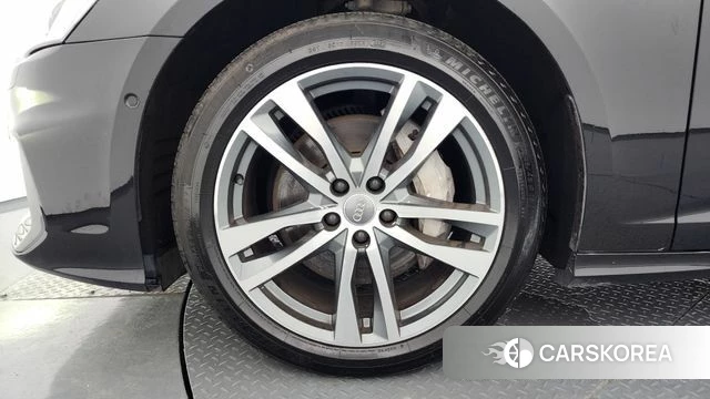 Audi A6 (C8) id 4637256 из Кореи 29