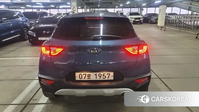 Kia Stonic id 3543751 из Кореи 12