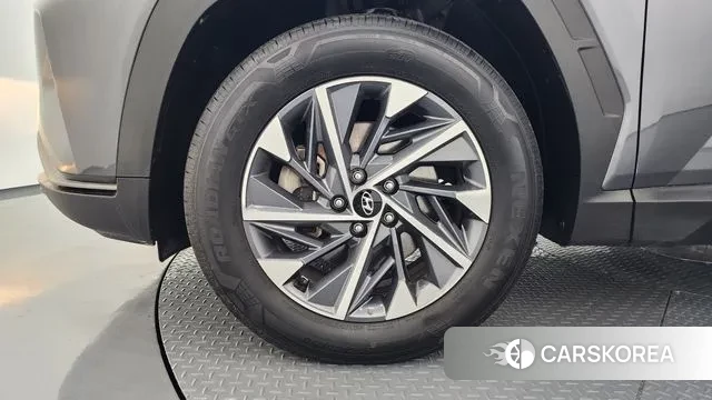 Hyundai Tucson (NX4) id 3487589 из Кореи 15