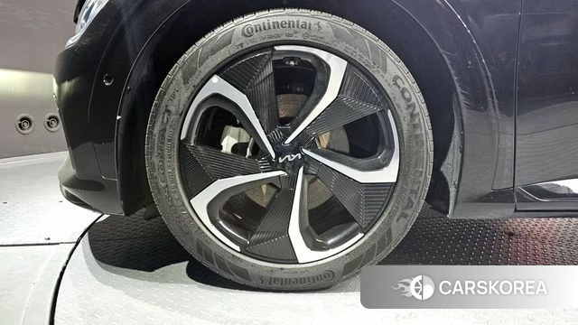 Kia EV6 id 3923481 из Кореи 15