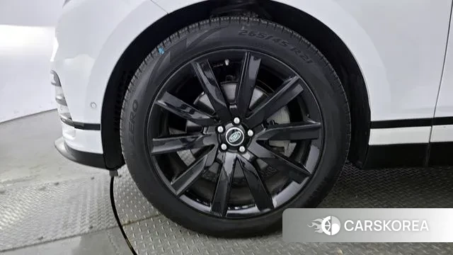 Land Rover Range Rover Velar id 3505352 из Кореи 15
