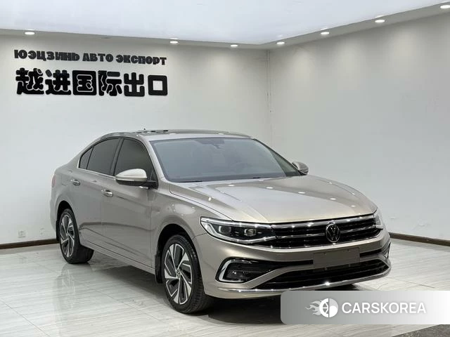 Volkswagen Bora 2023 Шампань из Китая, фото 6