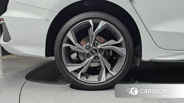 Audi A3 (8Y) id 4382007 из Кореи 26