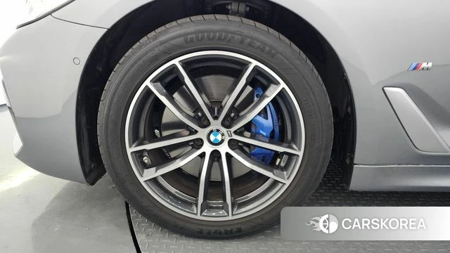 BMW 5 Series (G30) id 4354672 из Кореи 15