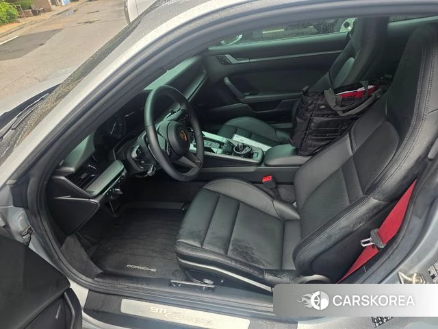 Porsche 911(992) id 4573492 из Кореи 7