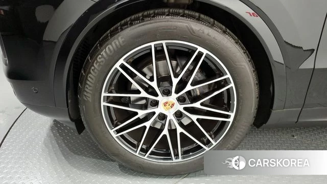 Porsche Cayenne (PO536) id 3934051 из Кореи 15