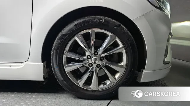 Kia The New Carnival id 3761056 из Кореи 15