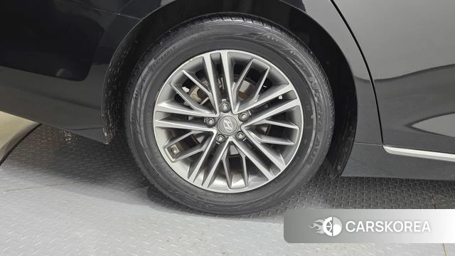 Hyundai Grandeur IG id 4557443 из Кореи 31