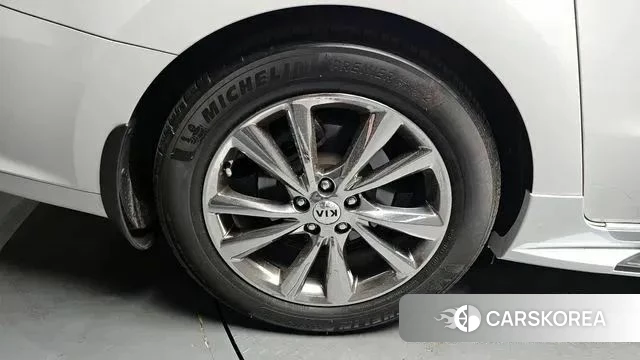 Kia The New Carnival id 3905425 из Кореи 15