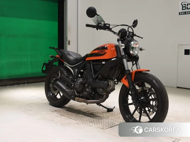 Проданный Ducati SCRAMBLER SIXTY2 2016 из Японии, фото 5