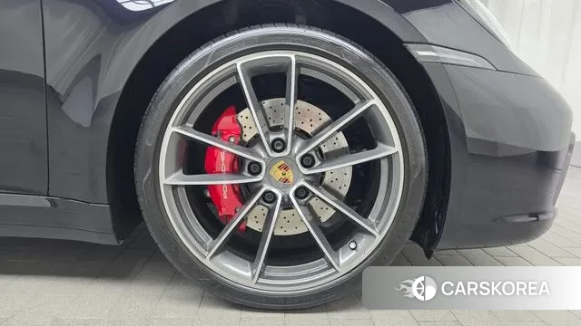 Porsche 911(992) id 3535037 из Кореи 15