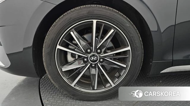 Hyundai The New Grandeur IG id 4224779 из Кореи 15