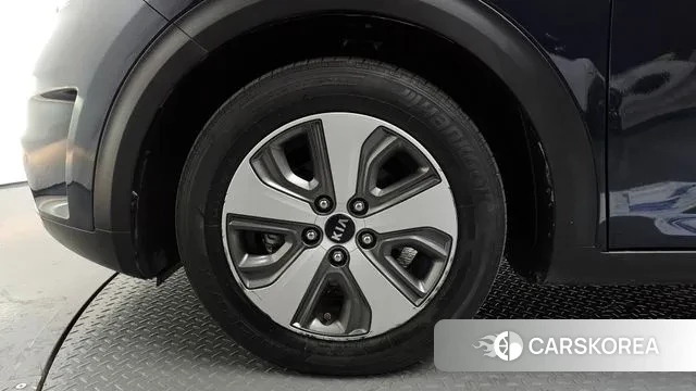 Kia Niro id 3531272 из Кореи 15