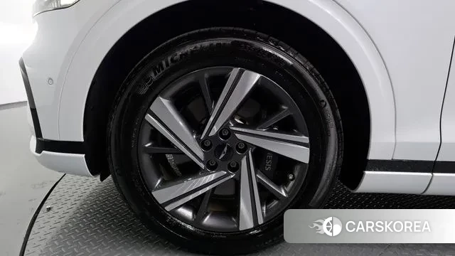 Genesis GV70 id 3467063 из Кореи 15