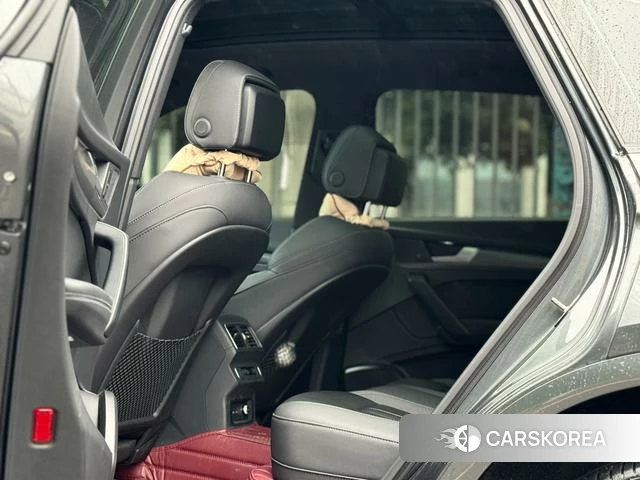 Audi Q5L id 4290238 из Китая 12