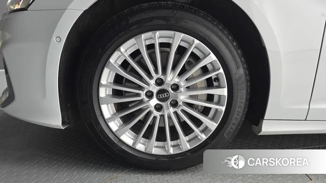 Audi A6 (C8) id 4196004 из Кореи 29