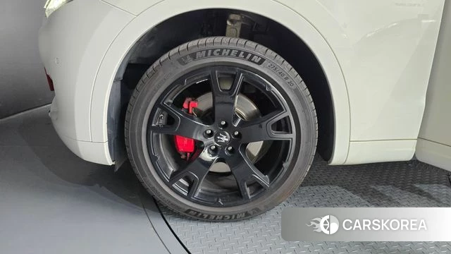 Maserati Levante id 4525764 из Кореи 15