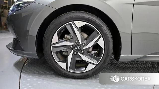 Hyundai Avante (CN7) id 3318901 из Кореи 15