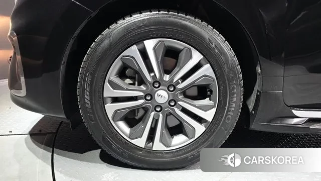 Kia The New Carnival id 3778954 из Кореи 15