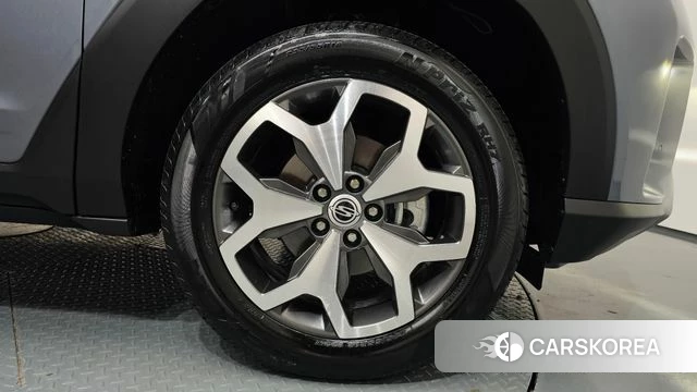 Ssangyong Torres id 3883664 из Кореи 15