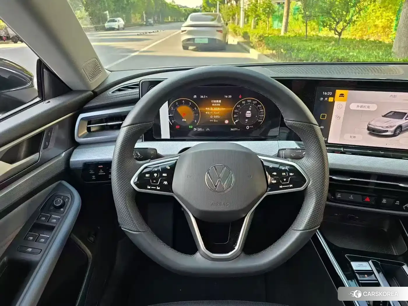 Volkswagen Lamando 2023 Silver/gray из Китая, фото 5