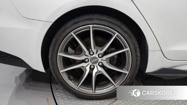 Genesis The New G70 id 2965396 из Кореи 15