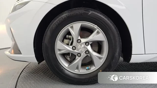 Hyundai Avante (CN7) id 3551931 из Кореи 15