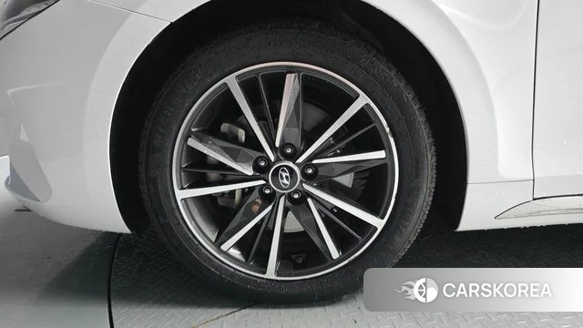 Hyundai The New Grandeur IG id 4749784 из Кореи 28