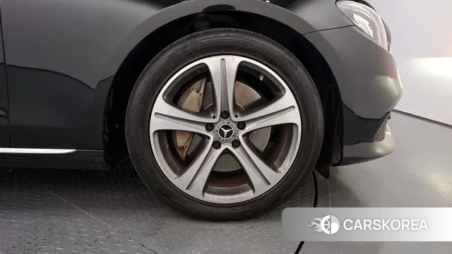Mercedes-Benz E-Class W213 id 2966492 из Кореи 15