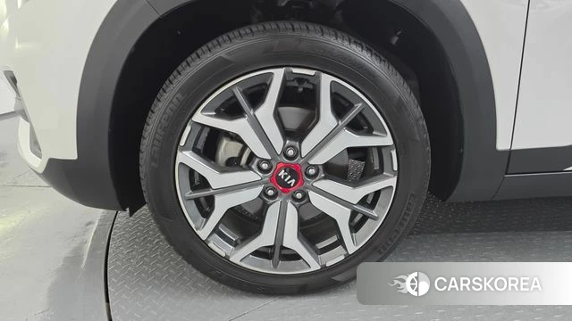 Kia Seltos id 4626007 из Кореи 25
