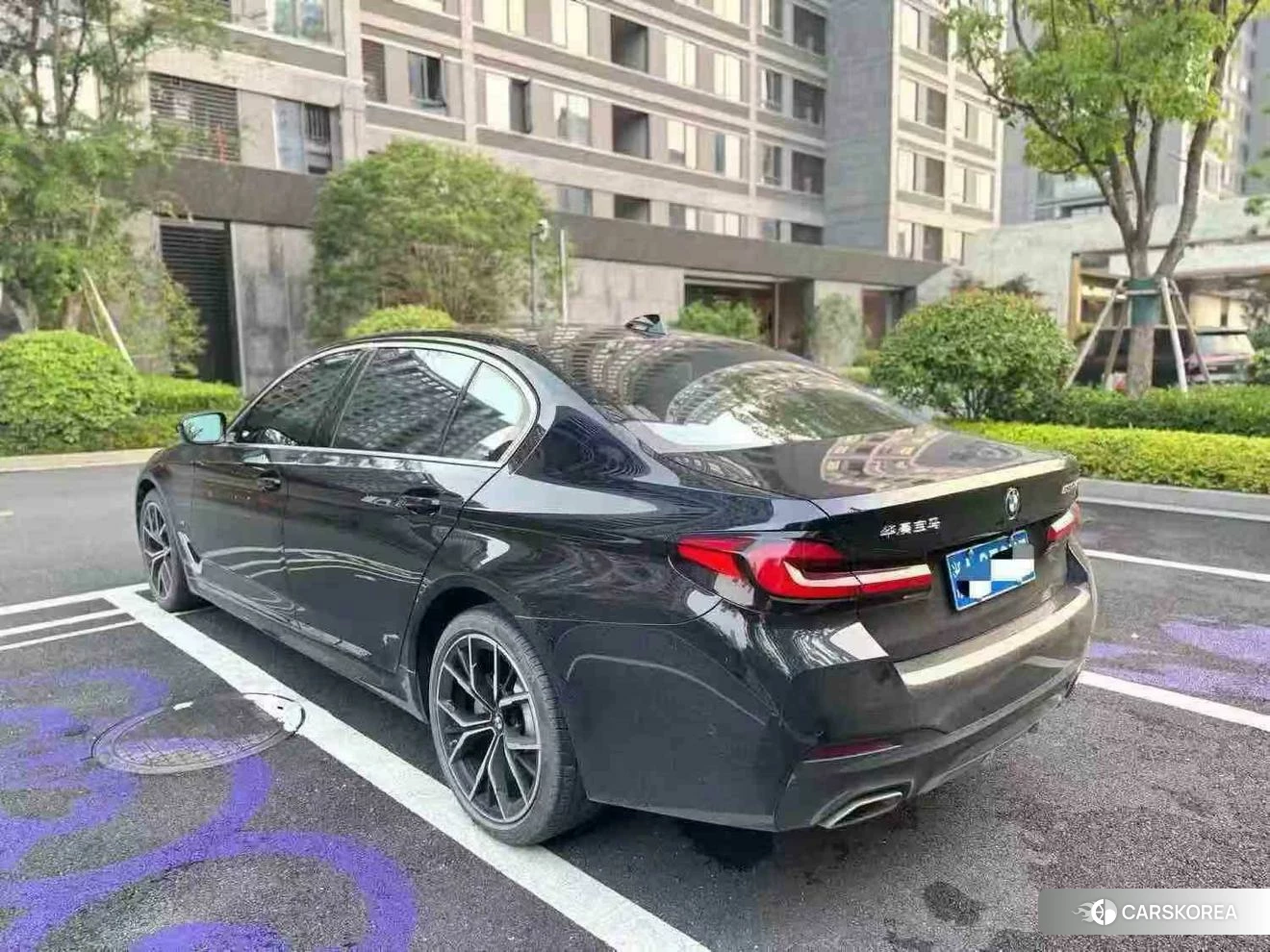 BMW 5 series 2021 Черный из Китая, фото 5