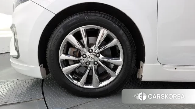 Kia The New Carnival id 3009168 из Кореи 15