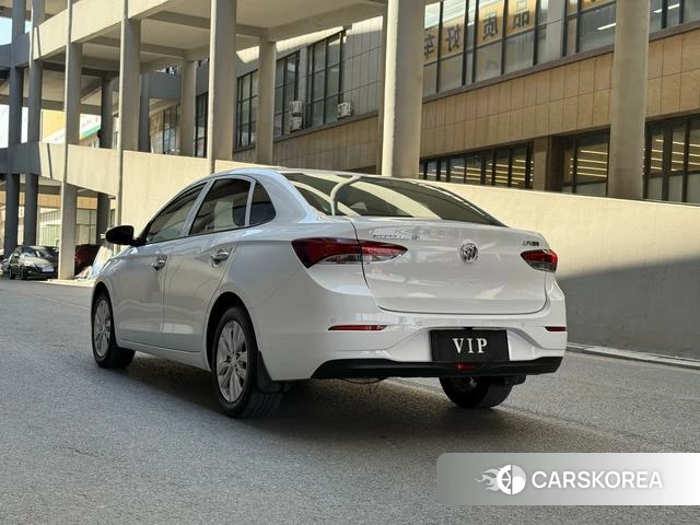 Buick Yinglang 2021 Белый из Китая, фото 5