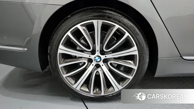 BMW 7 Series (G11) id 3622572 из Кореи 15