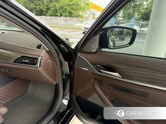 BMW 5 series id 4221394 из Китая 34