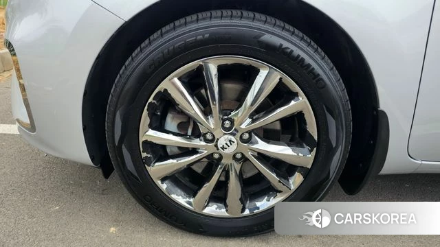 Kia The New Carnival id 4689473 из Кореи 15