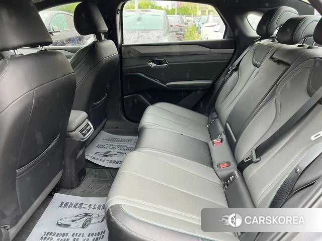 BYD Qin L EV 2025 Темно-серый из Китая, фото 5