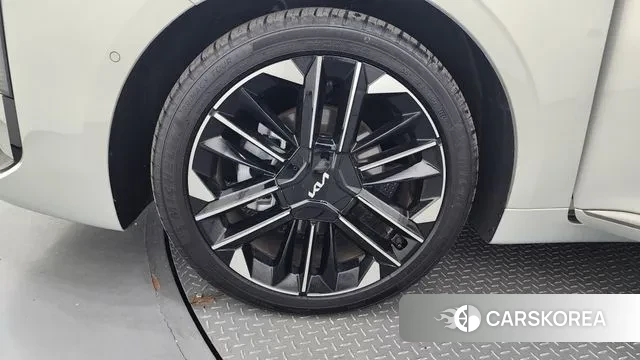 Kia The New K8 Hybrid id 3081000 из Кореи 15