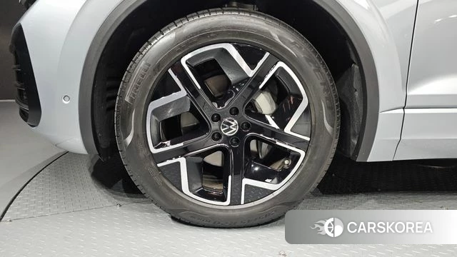 Volkswagen Touareg 3rd generation id 4782790 из Кореи 33