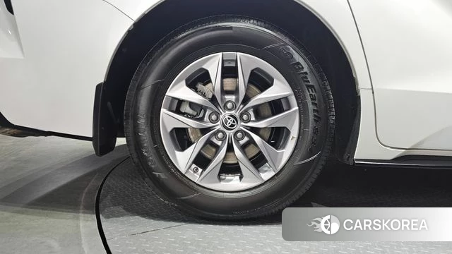 Toyota Sienna 4th Generation id 4243726 из Кореи 15