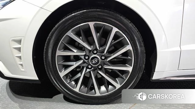 Hyundai Sonata (DN8) id 4446813 из Кореи 15